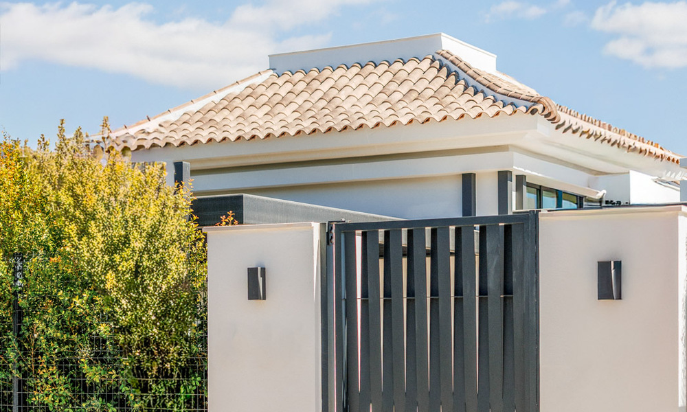 4 ultramodern boutique villas for sale on Marbella’s Golden Mile, ready to move in. 792454