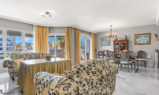 Very spacious duplex penthouse for sale just steps away from all amenities in the centre of San Pedro, Marbella 792704 