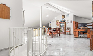 Very spacious duplex penthouse for sale just steps away from all amenities in the centre of San Pedro, Marbella 792726 