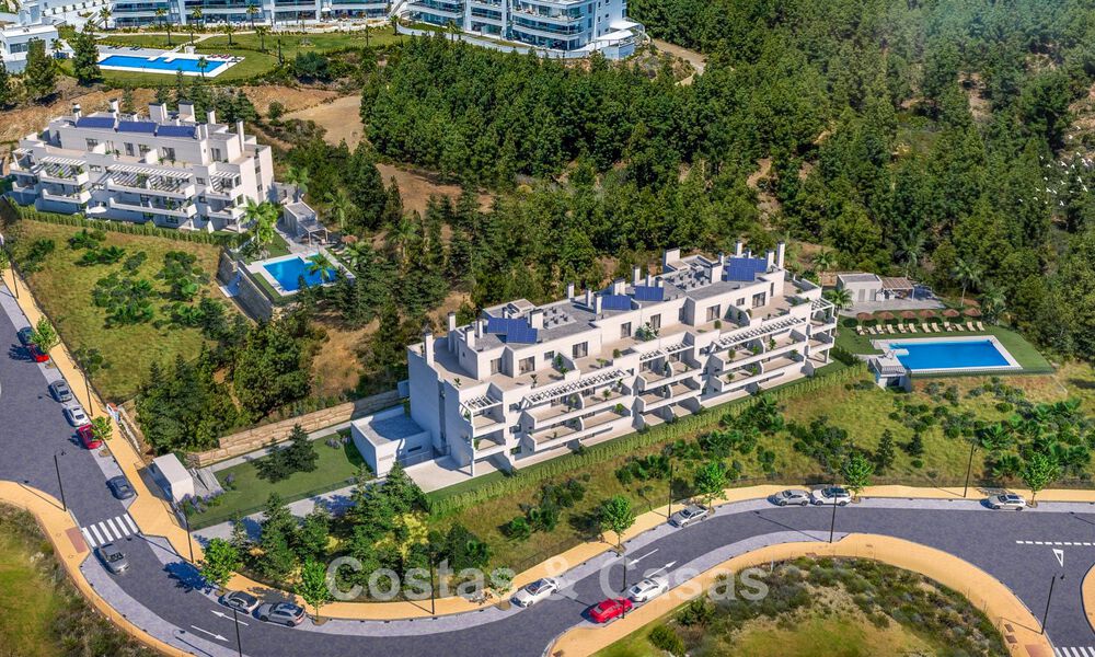 New, Contemporary Apartments with Panoramic Sea Views for Sale in Mijas Costa, Mijas 792739