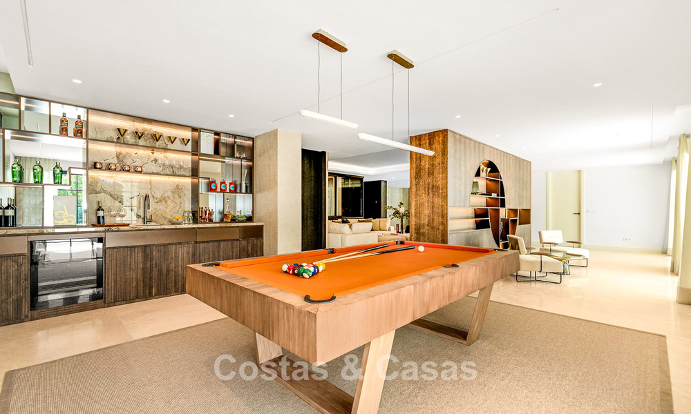 Luxurious and timeless villa with panoramic views for sale in Nueva Andalucía, Marbella 792897