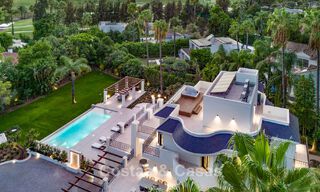 Luxurious and timeless villa with panoramic views for sale in Nueva Andalucía, Marbella 792900 