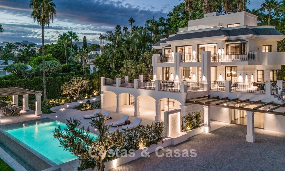 Luxurious and timeless villa with panoramic views for sale in Nueva Andalucía, Marbella 792912