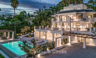 Luxurious and timeless villa with panoramic views for sale in Nueva Andalucía, Marbella 792912 