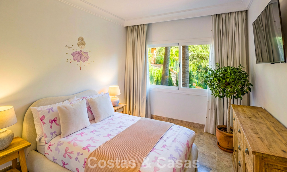 Stunning ground floor apartment with 4 bedrooms for sale in Nueva Andalucía, Marbella 792947