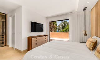 Spacious, contemporary renovated townhouse for sale in a frontline beach complex between Marbella and Estepona 793070 