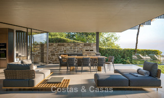 Exclusive contemporary architectural villa for sale in a prestigious area of Nueva Andalucía, Marbella 793024 