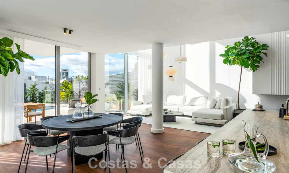 Modern semi-detached villa for sale with sublime sea views in a gated community in Sierra Blanca, Marbella’s Golden Mile 793043