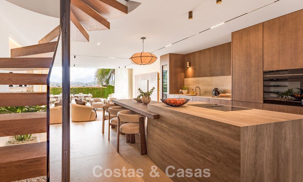 Exclusive townhouse with panoramic views for sale in Aloha golf, Nueva Andalucía, Marbella 793271