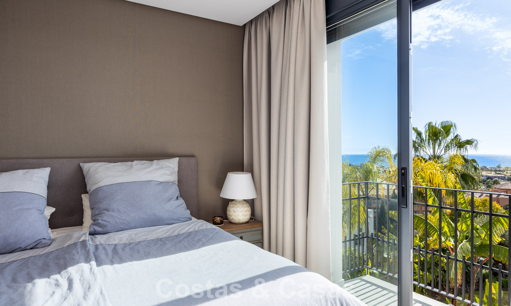 Move-in ready, contemporary Mediterranean villa with uninterrupted panoramic sea views for sale in Benahavís - Marbella 793408