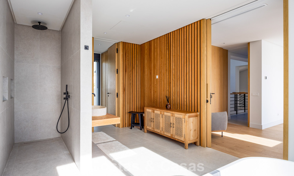 Move-in ready, contemporary Mediterranean villa with uninterrupted panoramic sea views for sale in Benahavís - Marbella 793413