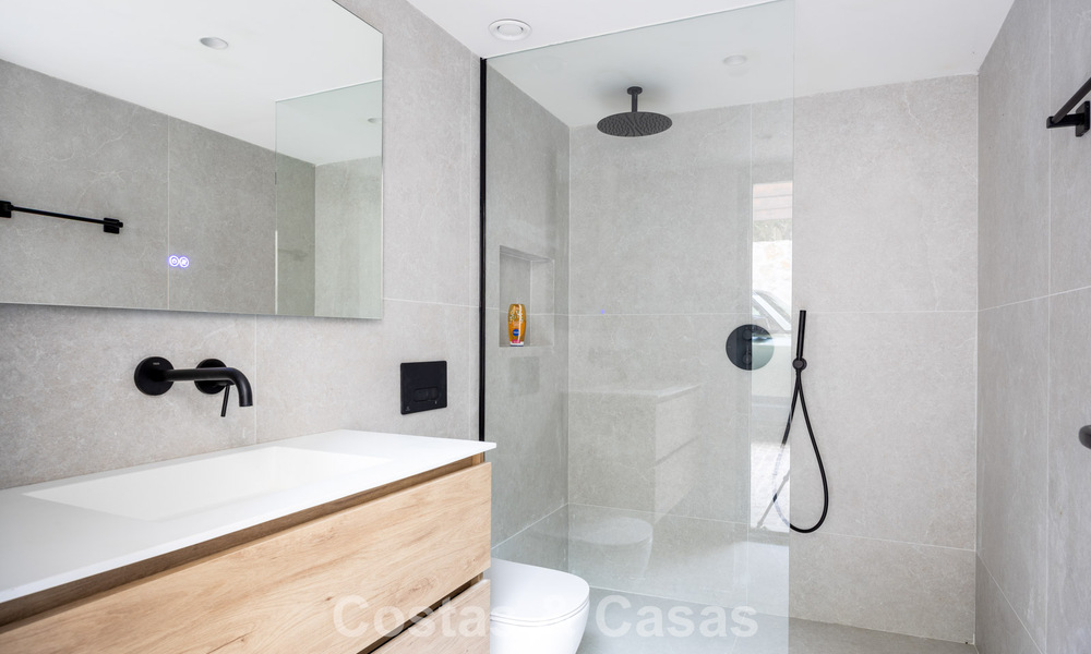 Move-in ready, contemporary Mediterranean villa with uninterrupted panoramic sea views for sale in Benahavís - Marbella 793428