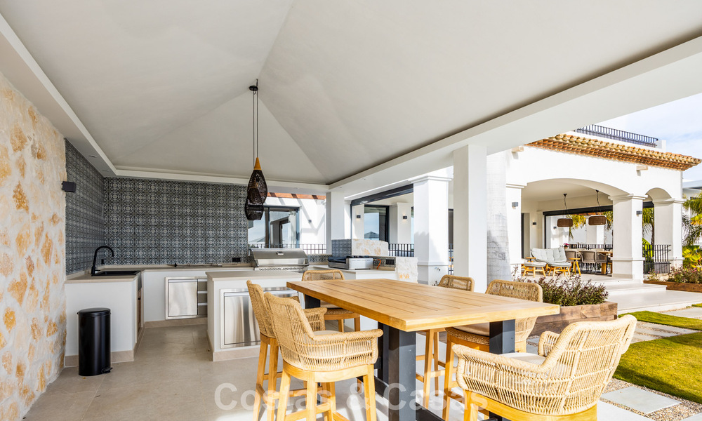 Move-in ready, contemporary Mediterranean villa with uninterrupted panoramic sea views for sale in Benahavís - Marbella 793448
