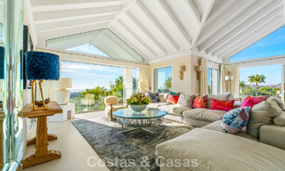 Exclusive villa with separate guest house for sale in a gated community in the hills of Marbella - Benahavís 793501 