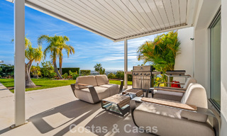 Exclusive villa with separate guest house for sale in a gated community in the hills of Marbella - Benahavís 793509 