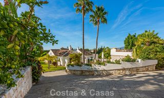 Exclusive villa with separate guest house for sale in a gated community in the hills of Marbella - Benahavís 793515 