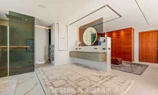 Exclusive villa with separate guest house for sale in a gated community in the hills of Marbella - Benahavís 793546 