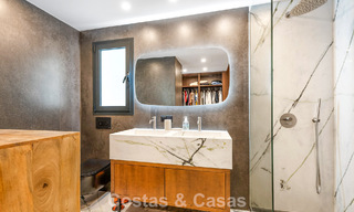 Elegant modern villa within walking distance of the beach for sale in Elviia, east of Marbella town centre 793636 