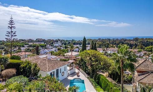 Elegant modern villa within walking distance of the beach for sale in Elvira, east of Marbella town centre 793638