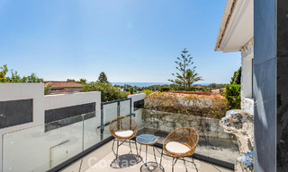 Elegant modern villa within walking distance of the beach for sale in Elviia, east of Marbella town centre 793663 