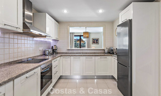 Townhouse with panoramic views and spacious garden for sale in a sought-after gated golf urbanisation in Benahavís - Marbella 793697 