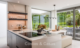 Move-in ready luxury villa with minimalist architecture for sale on the New Golden Mile between Marbella and Estepona 793099 
