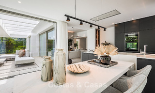 Move-in ready luxury villa with minimalist architecture for sale on the New Golden Mile between Marbella and Estepona 793101 