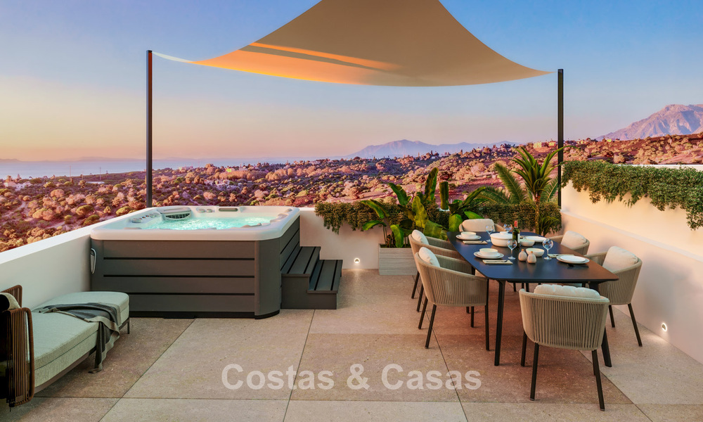 Launch! Modern semi-detached villas with sea views for sale in an exclusive resort-style development in Elviria, East Marbella 793156