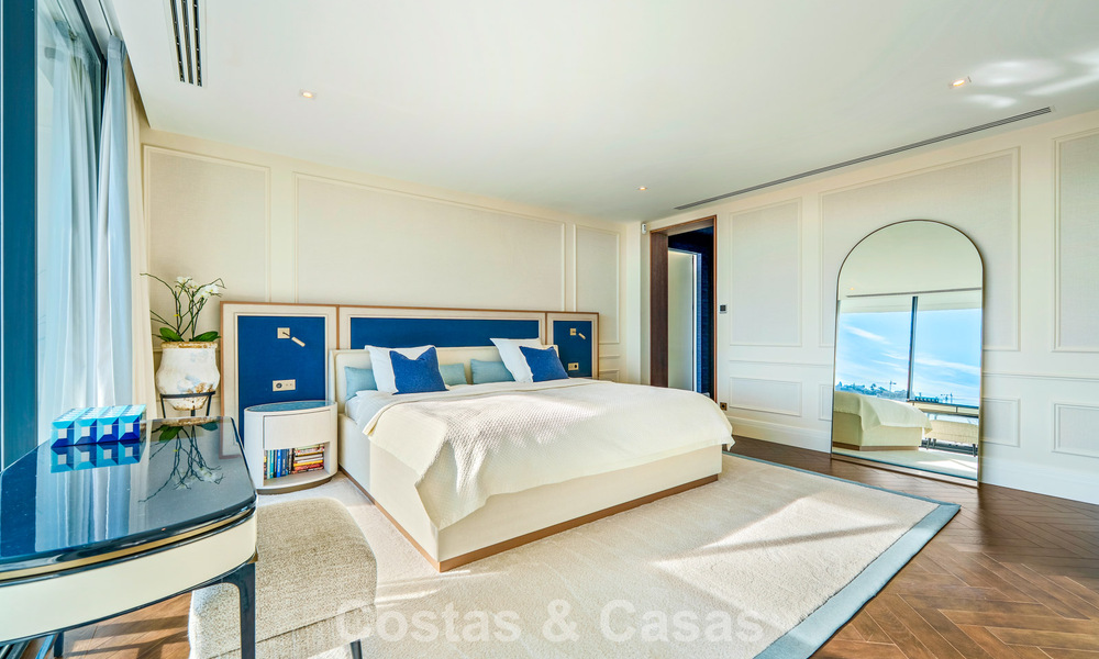 Modern architectural villa with sea views and a profesional gym for sale in El Madroñal, Benahavís - Marbella 793758