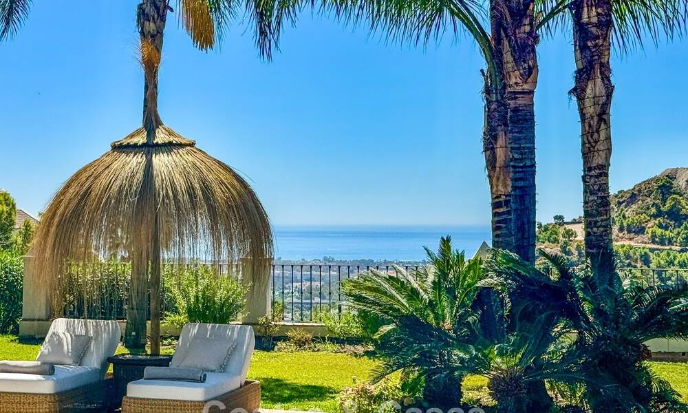 Elegant andalusian villa with panoramic sea views for sale in El Madroñal, Benahavís - Marbella 793831