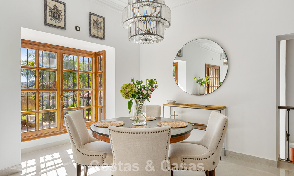 Elegant andalusian villa with panoramic sea views for sale in El Madroñal, Benahavís - Marbella 793848