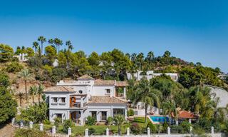 Elegant andalusian villa with panoramic sea views for sale in El Madroñal, Benahavís - Marbella 793861 