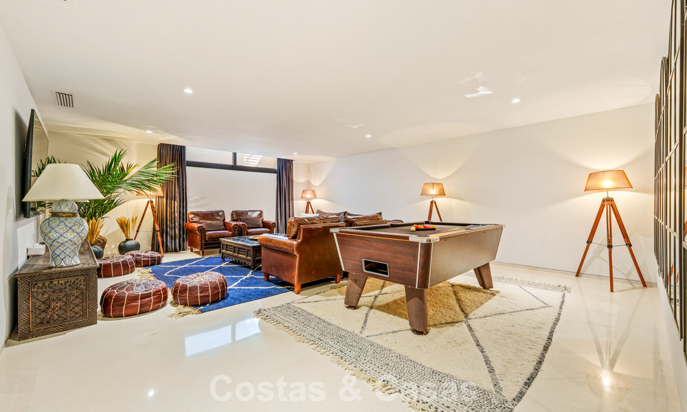 Exclusive modernist luxury villa for sale in Nueva Andalucía’s golf valley, Marbella 793921