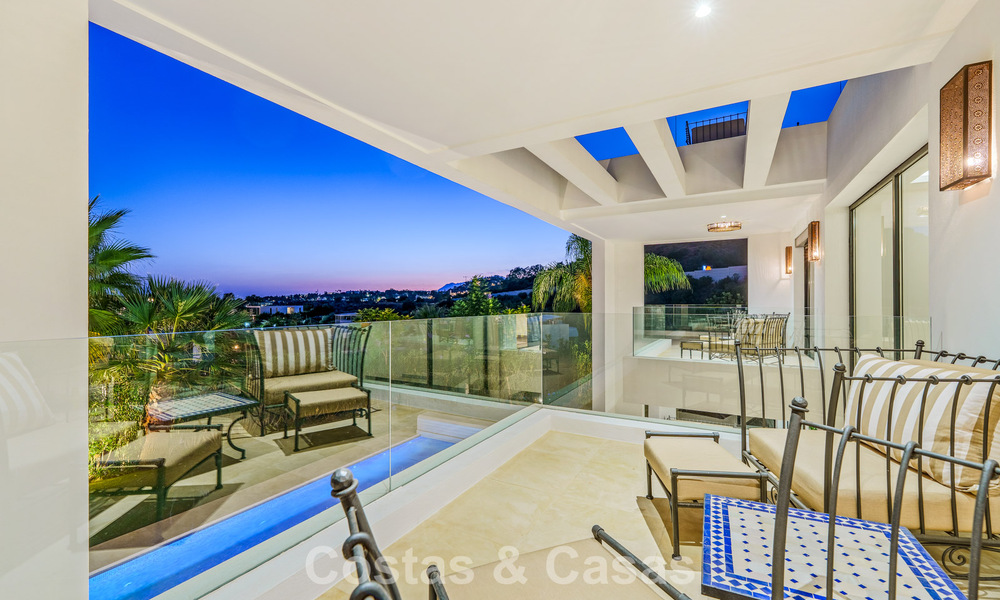 Exclusive modernist luxury villa for sale in Nueva Andalucía’s golf valley, Marbella 793956