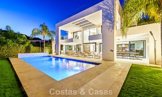 Exclusive modernist luxury villa for sale in Nueva Andalucía’s golf valley, Marbella 793958 