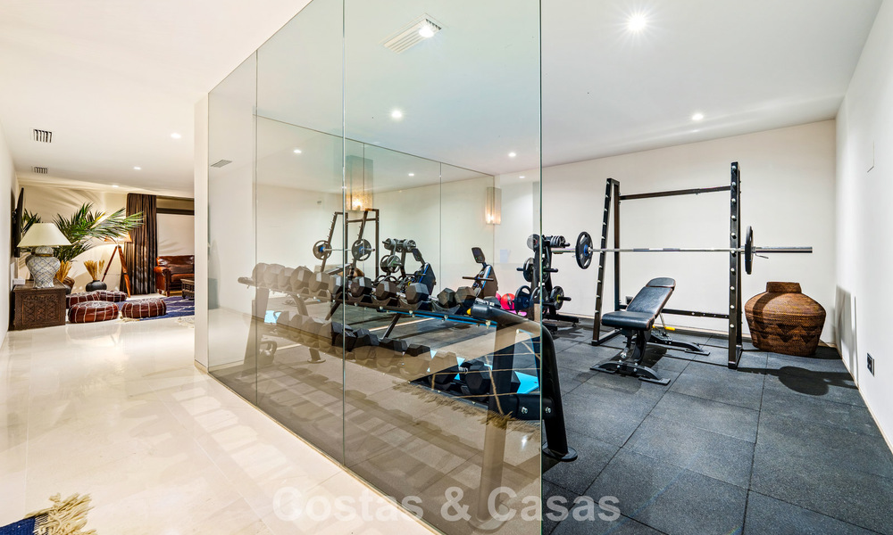 Exclusive modernist luxury villa for sale in Nueva Andalucía’s golf valley, Marbella 793960