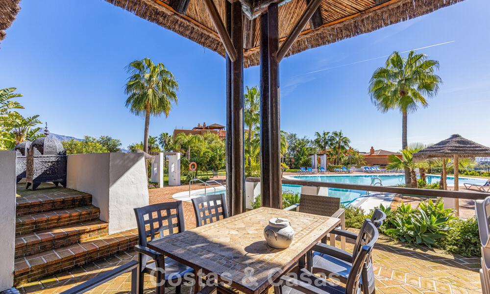 Renovated 3-bedroom duplex penthouse in exclusive gated community with sea & golf views in Marbella - Benahavis 793345