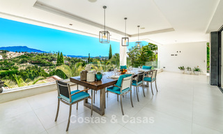 Luxurious, modern, high-end villa for sale with sea views in a prestigious golf resort in Marbella - Benahavís 794032 