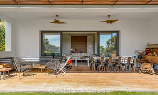 Spacious, modern villa with separate guest house for sale in El Madroñal, Benahavis - Marbella 794042 