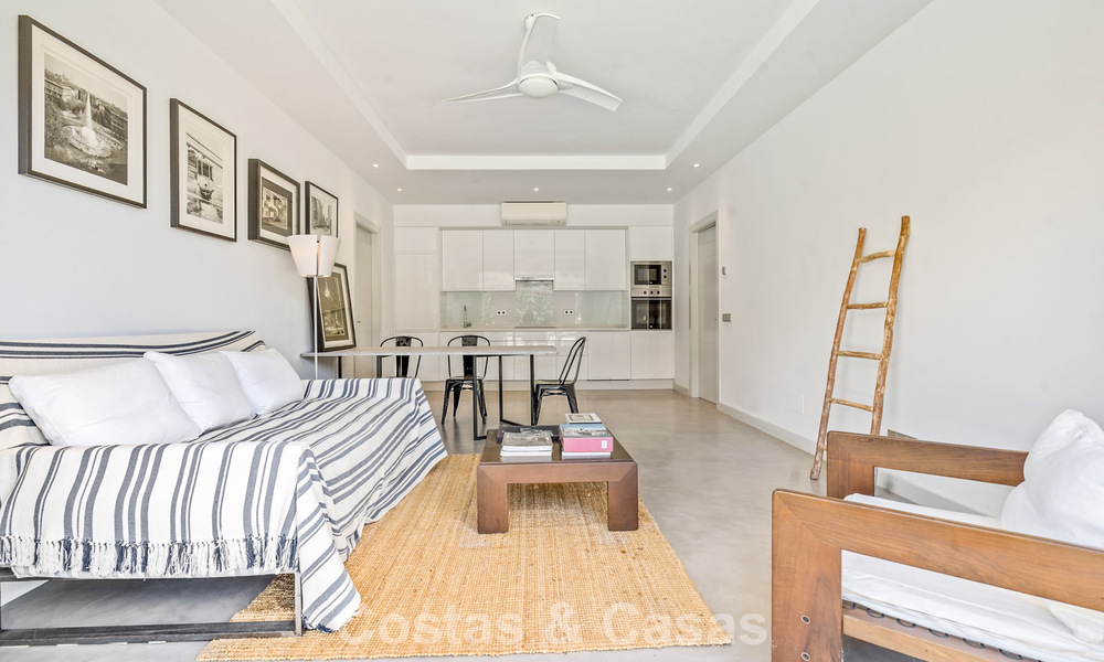 Spacious, modern villa with separate guest house for sale in El Madroñal, Benahavis - Marbella 794054