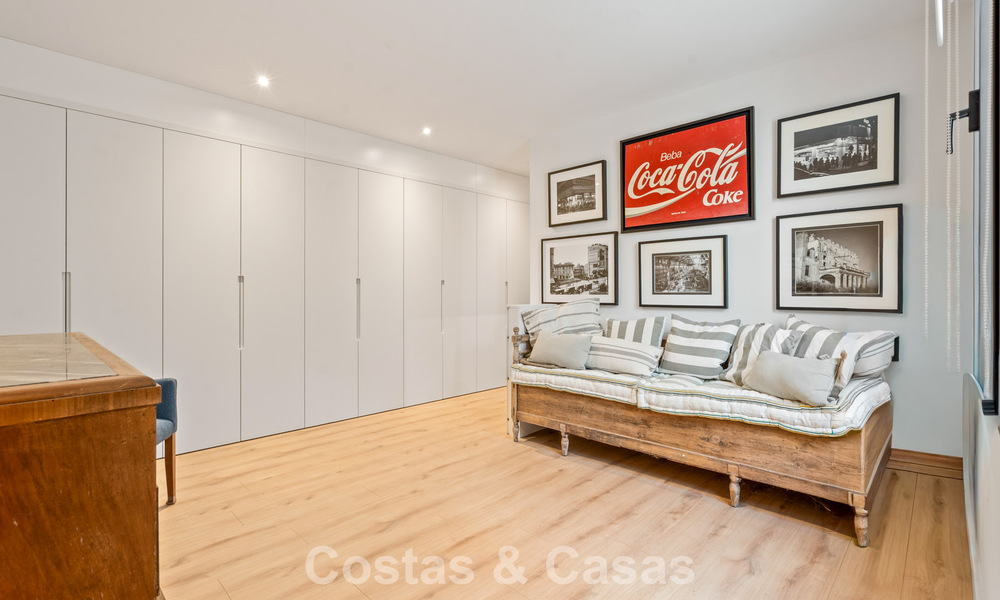 Spacious, modern villa with separate guest house for sale in El Madroñal, Benahavis - Marbella 794076