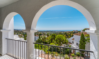 Move-in ready, luxuriously renovated duplex apartment for sale in the hills of Marbella - Benahavís 794094 
