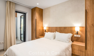 Renovated luxury apartment with sea views for sale in the coveted Nueva Andalucía, Marbella 794143 