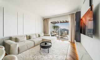 Ready-to-move-in, contemporary renovated apartment for sale with sea views in La Quinta Golf Resort, Benahavis - Marbella 794242 