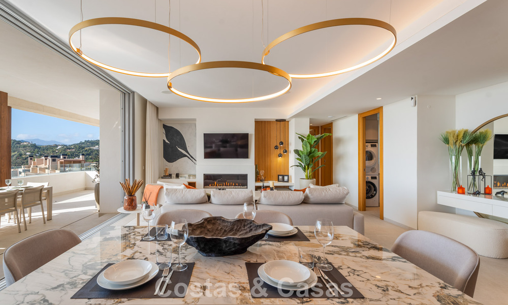 Move-in ready, spacious, high-end,contemporary apartment for sale in the hills of La Quinta Resort, Marbella - Benahavís 794377