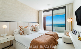 Move-in ready, spacious, high-end,contemporary apartment for sale in the hills of La Quinta Resort, Marbella - Benahavís 794383 