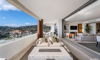 Move-in ready, spacious, high-end,contemporary apartment for sale in the hills of La Quinta Resort, Marbella - Benahavís 794397 