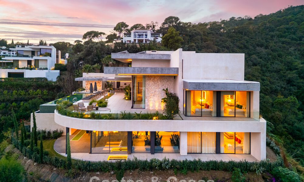 Brand-new, high-end luxury villa with panoramic views for sale in the gated community of El Madroñal, Benahavis - Marbella 794191