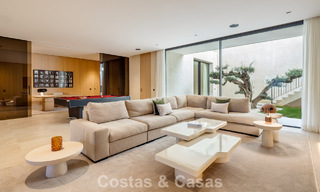 Brand-new, high-end luxury villa with panoramic views for sale in the gated community of El Madroñal, Benahavis - Marbella 794213 