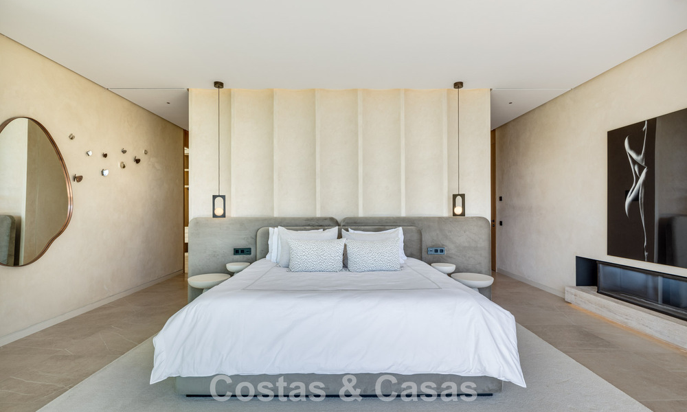 Brand-new, high-end luxury villa with panoramic views for sale in the gated community of El Madroñal, Benahavis - Marbella 794221